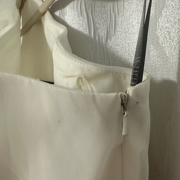 Vera Wang Bridesmaid For David’s Bridal - Picture 12 of 16